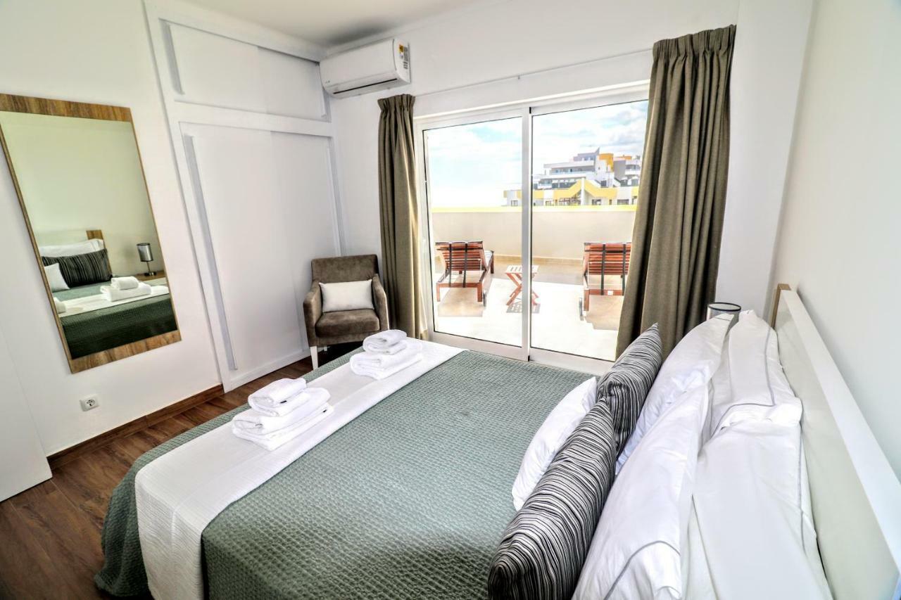 By The Sea - Sea View Torres Apartment Portimao Exterior photo